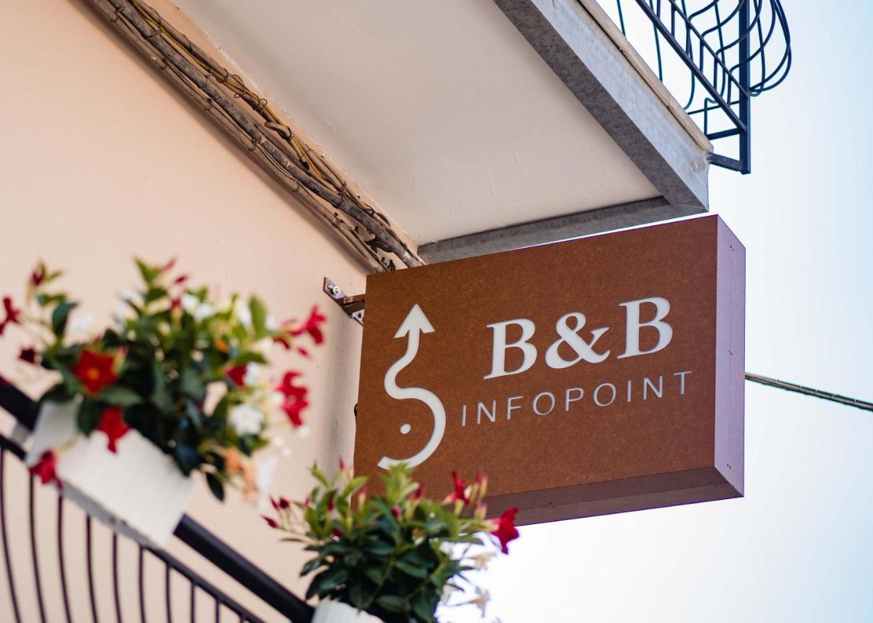B&B Dell'Infopoint-La Via Silente Castelnuovo Cilento Exterior foto